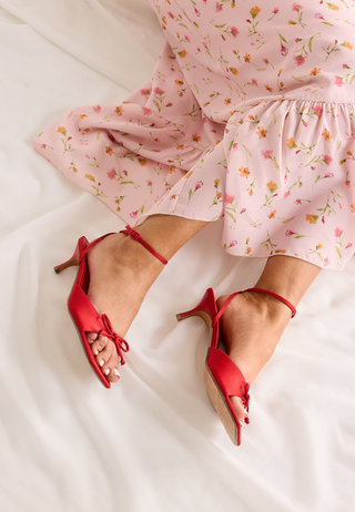 Bow Low heel Strap Sandal