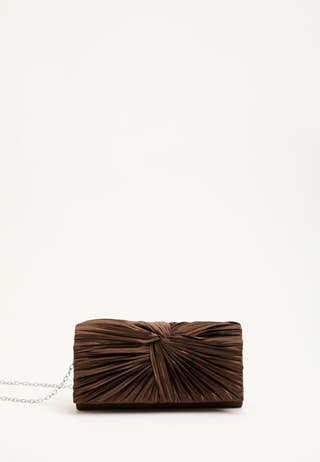 Knot Clutch
