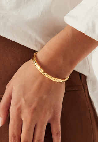 Como C Shape Bangle
