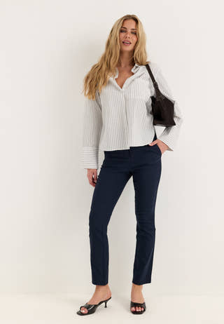 High Waist Stretchy Front Pocket Trousers Blue
