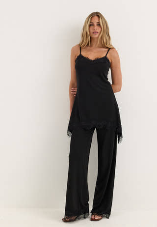 Lace Detail Singlet Black