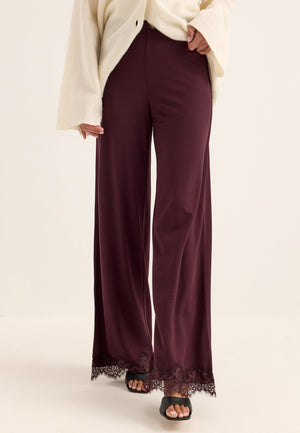 Lace Detail Trousers Red