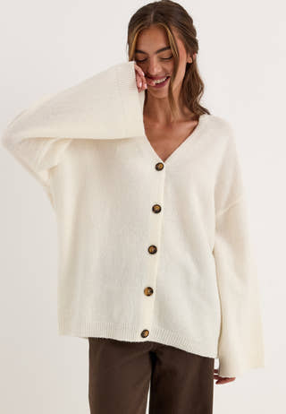 Chunky Knitted Cardigan White