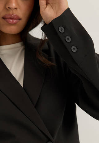 Shaped Blazer Black