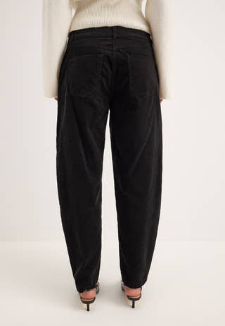 Mid Waist Corduroy Barrel Trousers Black
