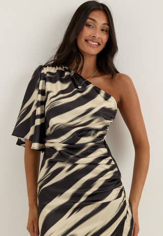 Bubbleroom occasion – Ruched One Shoulder Satin Midi Dress – Dresses – Patterned