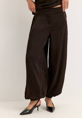 Satin Balloon Trousers Brown