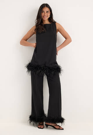Feather-Hem Sleveless Tunic Black