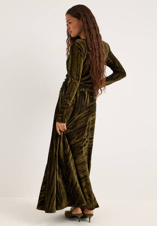 Velvet Maxi Dress Green