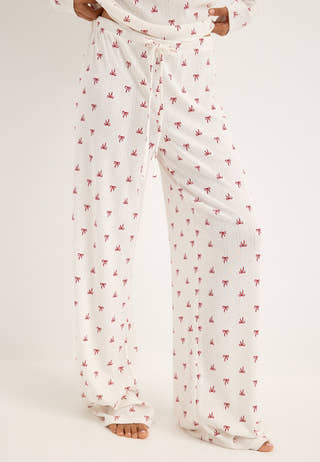 Pointelle Pyasmas Patterned