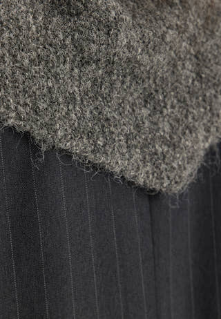 Knitted Mini Scarf Grey