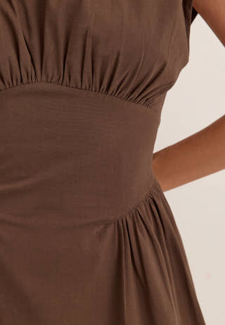 V-shaped Rushed Midi Dress Brown