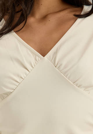 V-neck Batwing top White