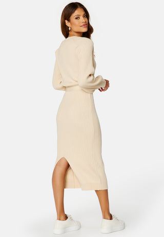 bubbleroom-amira-knitted-dress-light-beige_27