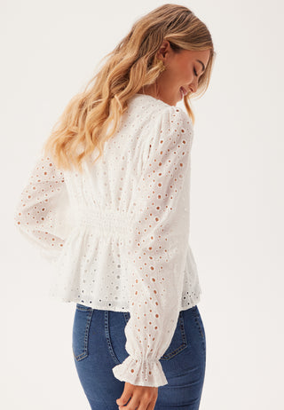 bubbleroom-broderie-anglaise-blouse-white_1