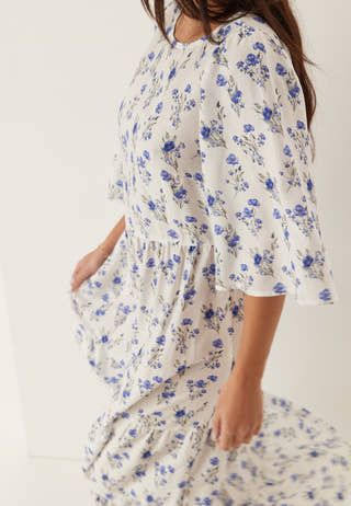 Butterfly Sleeve Maxi Dress