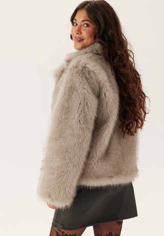 bubbleroom-faux-fur-jacket_1
