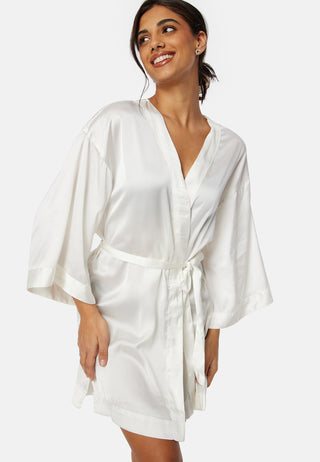 bubbleroom-fiora-bride-kimono-robe-white_4