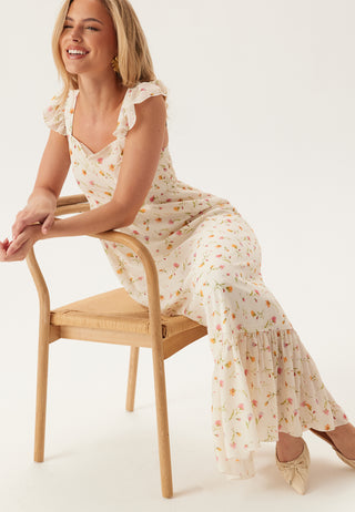 bubbleroom-flounce-dress-offwhitefloral