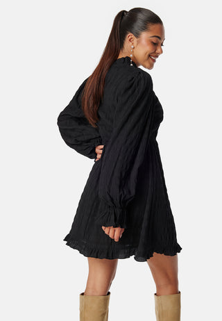 bubbleroom-frill-structured-dress-black_1