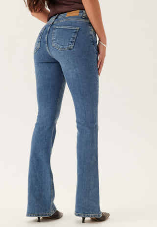 High Flare Jeans