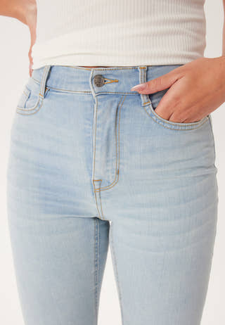 High Flare Superstretch Jeans