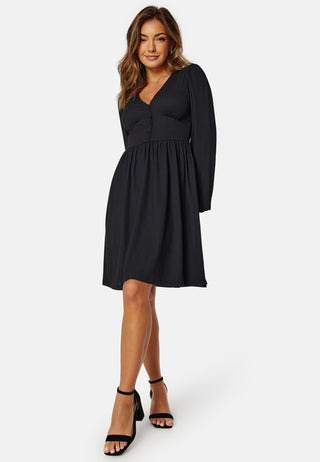 bubbleroom-lova-short-dress_1