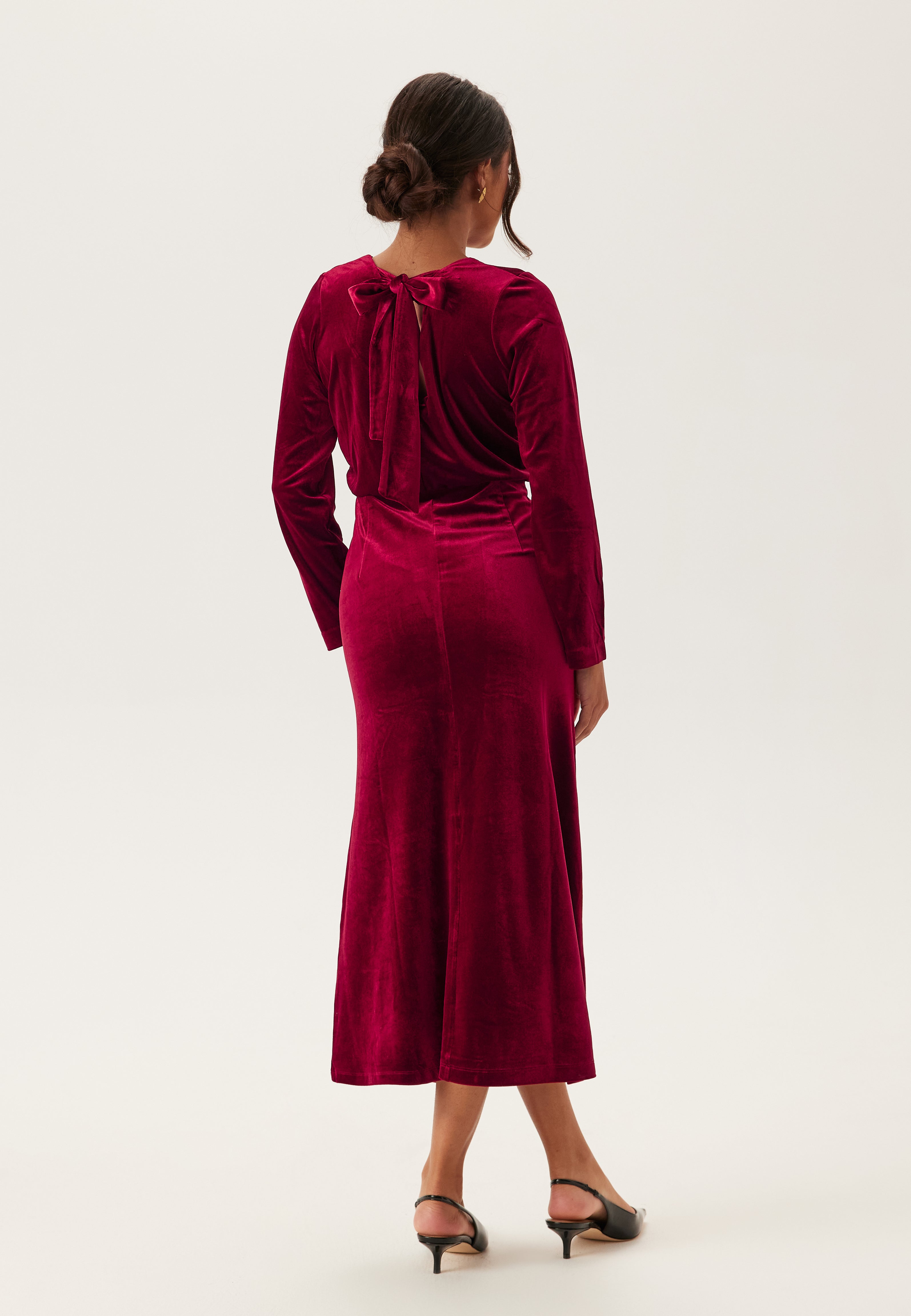 Bubbleroom occasion – Bow Velvet Midi Dress – Christmas dresses – Red Bubbleroom occasion – Bow Velvet Midi Dress – Christmas dresses – Red