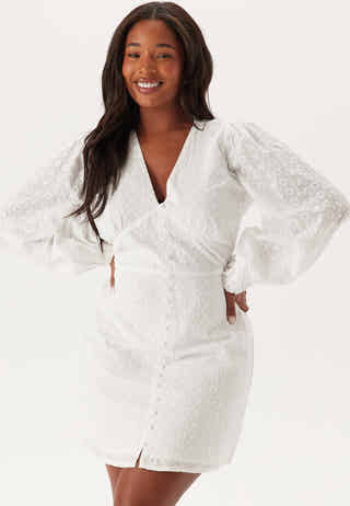 Broderie Anglaise Balloon Sleeve Dress