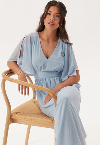bubbleroom-occasion-butterfly-sleeve-midi-dress-light-blue_10