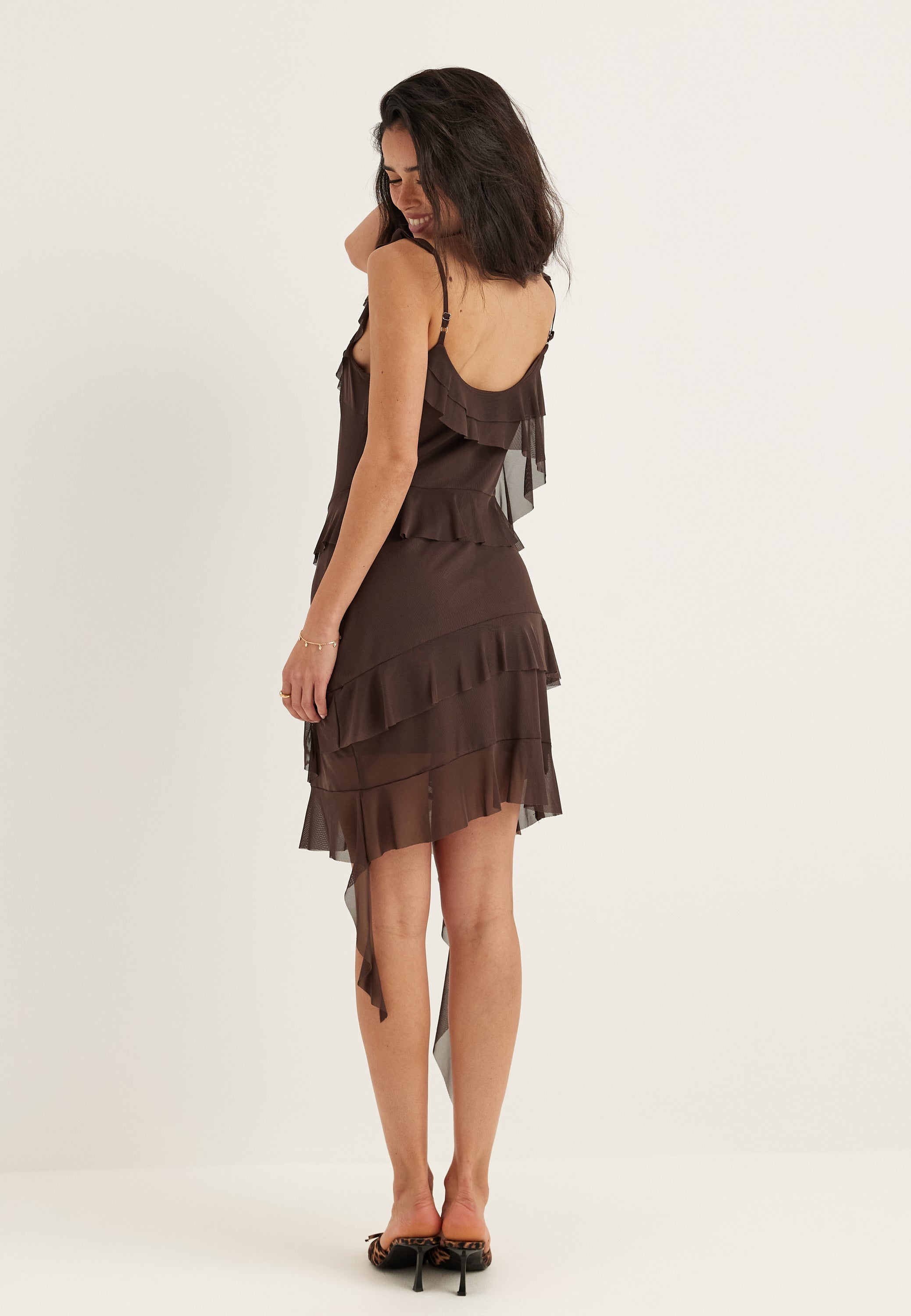 Bubbleroom occasion – Flounce Mesh Short Dress – Brown – Brown