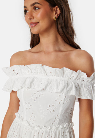 bubbleroom-occasion-flounce-off-shoulder-dress-white_4