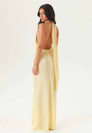 Bubbleroom occasion – Halterneck Satin Gown – Bridesmaid dresses – Yellow