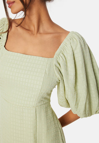 bubbleroom-occasion-silla-puff-sleeve-dress_3