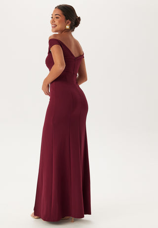 bubbleroom-occasion-twist-off-shoulder-gown_1