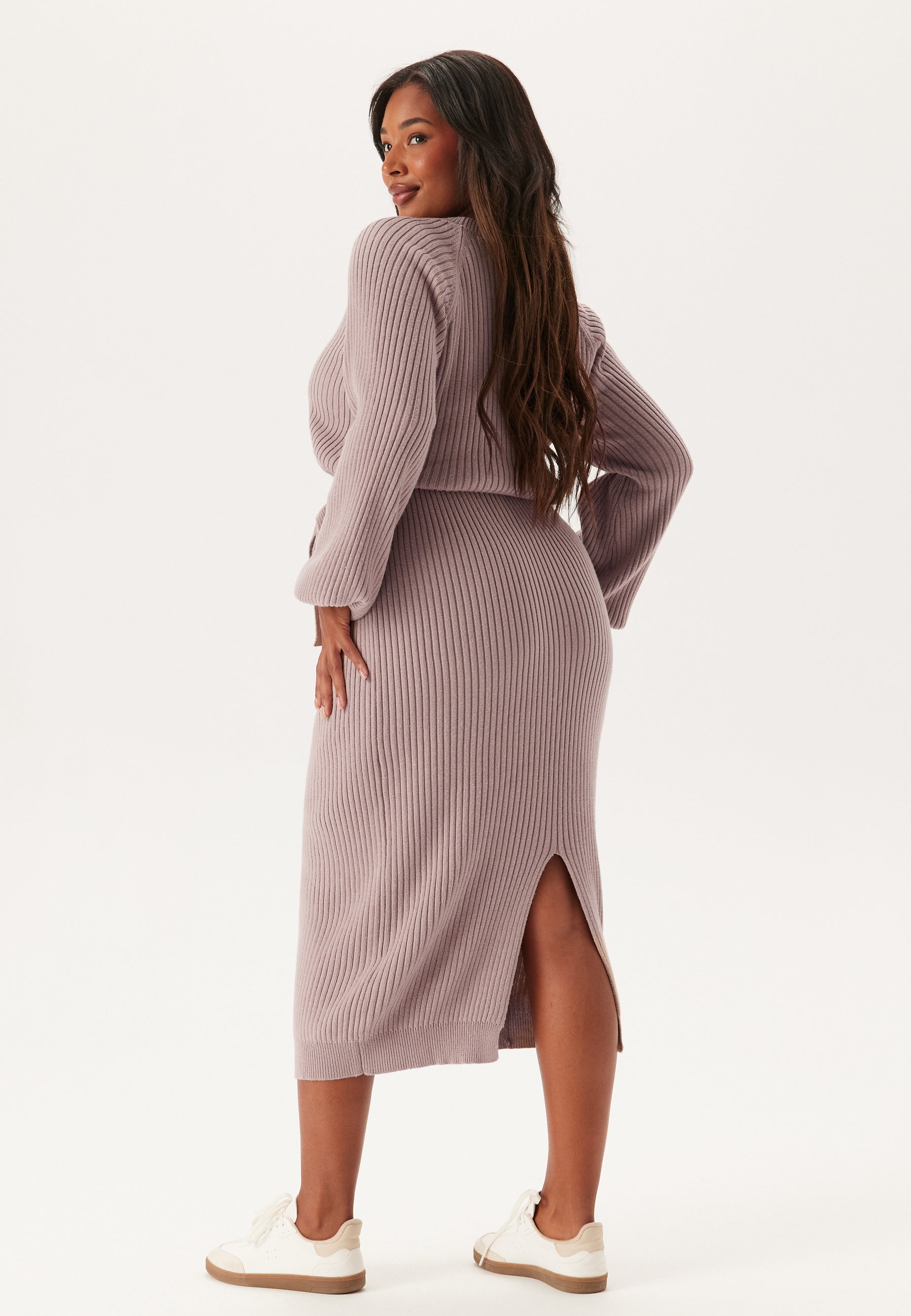 Bubbleroom Round Neck Rib Knitted Midi Dress Beige Beige Bubbleroom Round Neck Rib Knitted Midi Dress Beige Beige