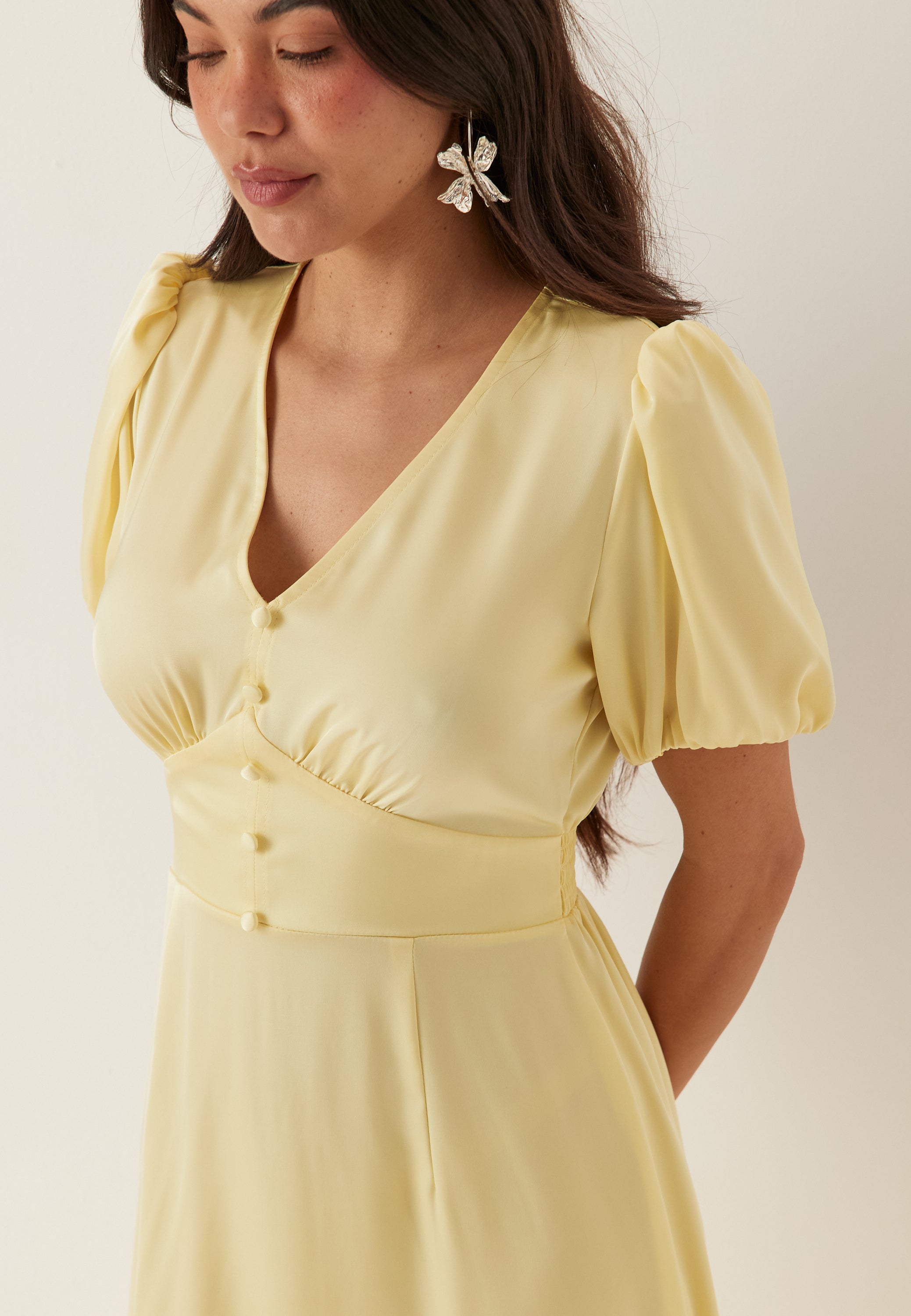satin maxi dress with short sleeves Cynthia Crystal Embellished Short Sleeve Satin Maxi Dress, Green M