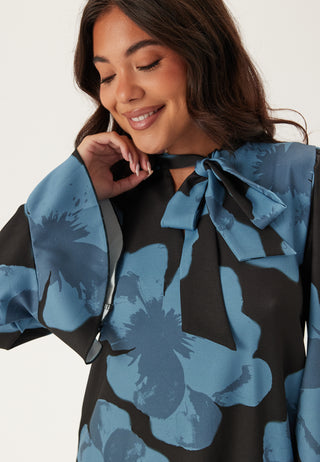Scarf L/S Dress