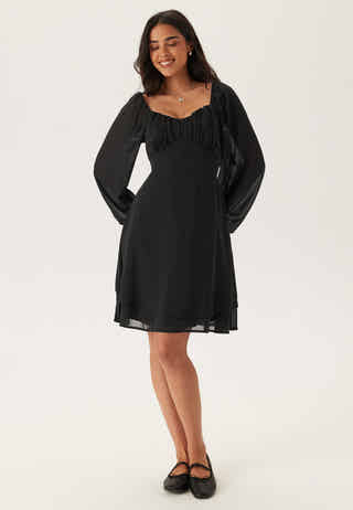 Sweetheart L/S Dress