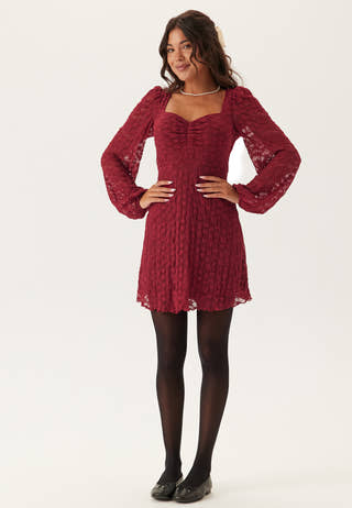 Sweetheart Short Lace Dress