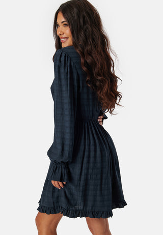 bubbleroom-viscose-frill-dress-navy_5