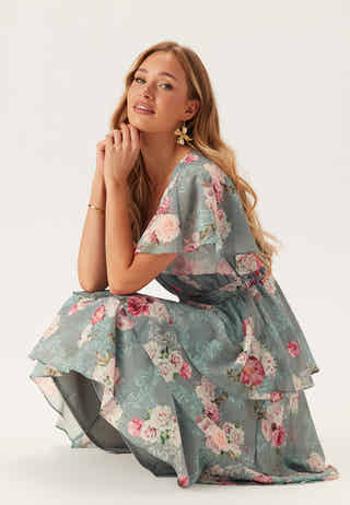 Floral Flutter Tiered Midi Dress