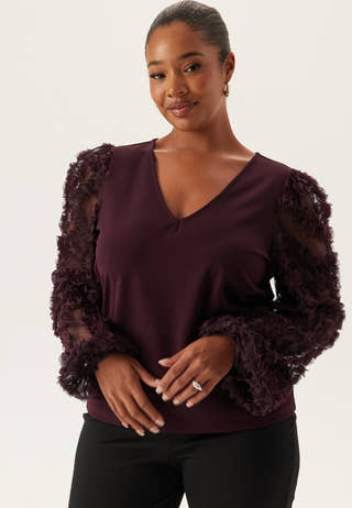 3D Floral Sleeve V-neck Top