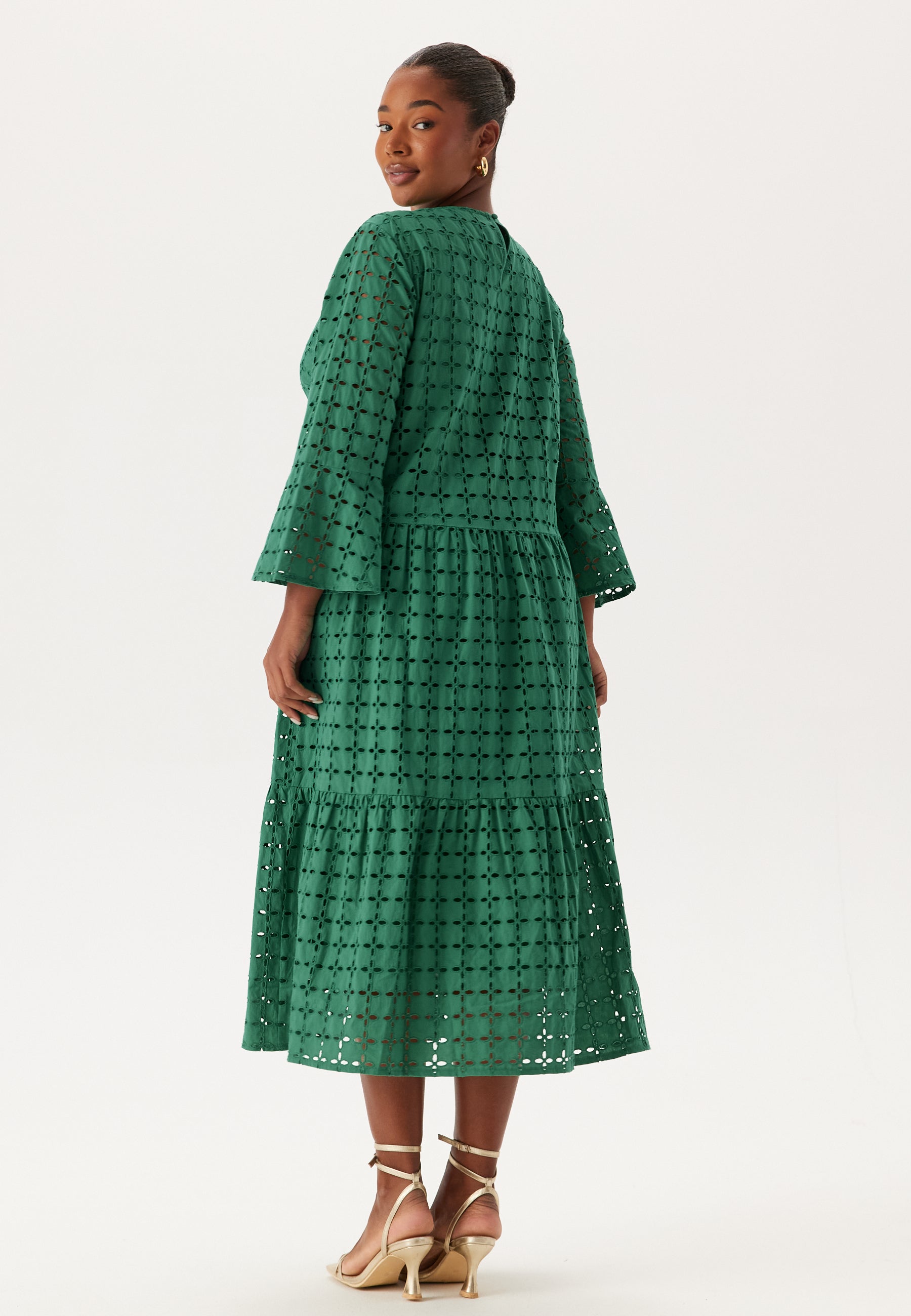 Happy holly Broderie Anglaise Round Neck Dress + SIZES Green Happy holly Broderie Anglaise Round Neck Dress + SIZES Green
