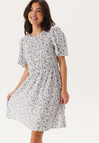 happy-holly-butterfly-sleeve-short-dress-bluefloral_14