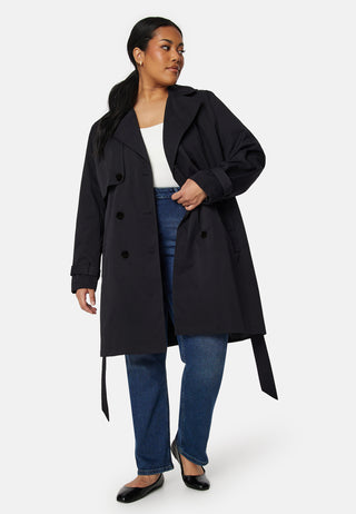 Pamela Trenchcoat