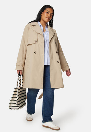 Pamela Trenchcoat