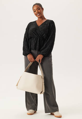 Structure Floral Top