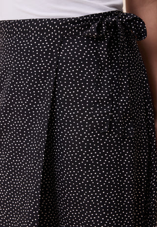 happy-holly-viscose-midi-wrap-skirt-blackdotted_15
