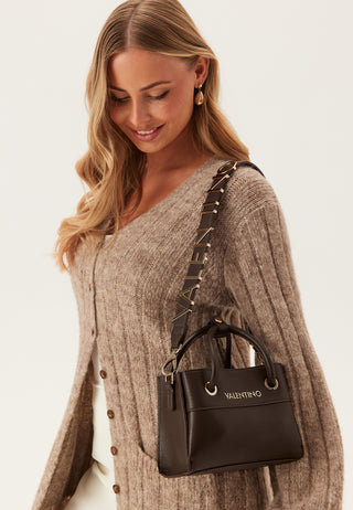 Alexia Shopping